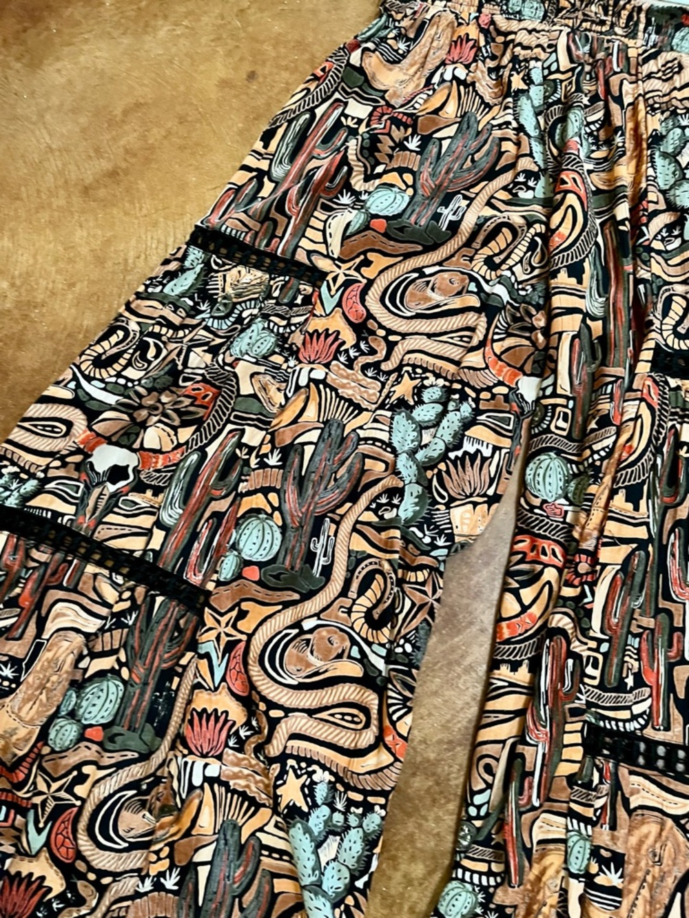 Western Boho Printed Tiered Pants & Top Set NEW. Unique Lattice Sheer Panels FUN - Picture 4 of 13